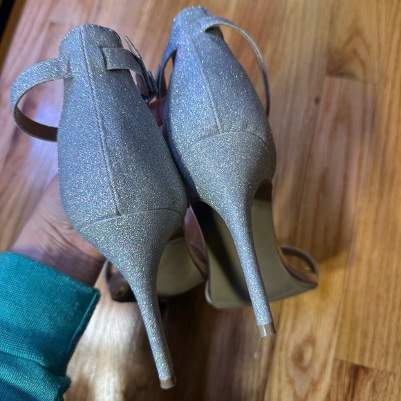 Material Girl Women's Blaire Silver Glitter Ankle Strap Dress Heels - Picture 5 of 6